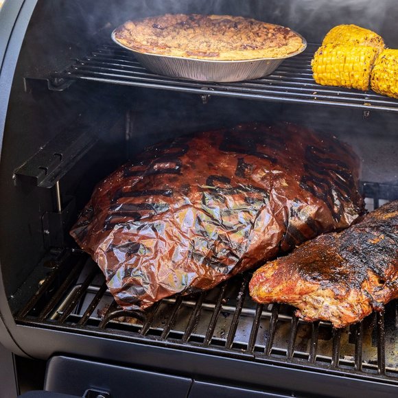 Pit Boss Multi-Purpose Butcher Paper Roll - 18in x 100ft - Picture 6 of 9